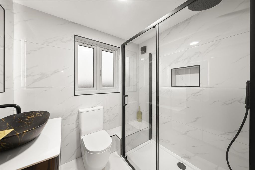 Additional image 19 of 5 bed semi-detached house for saleThe Heights, Northolt UB5