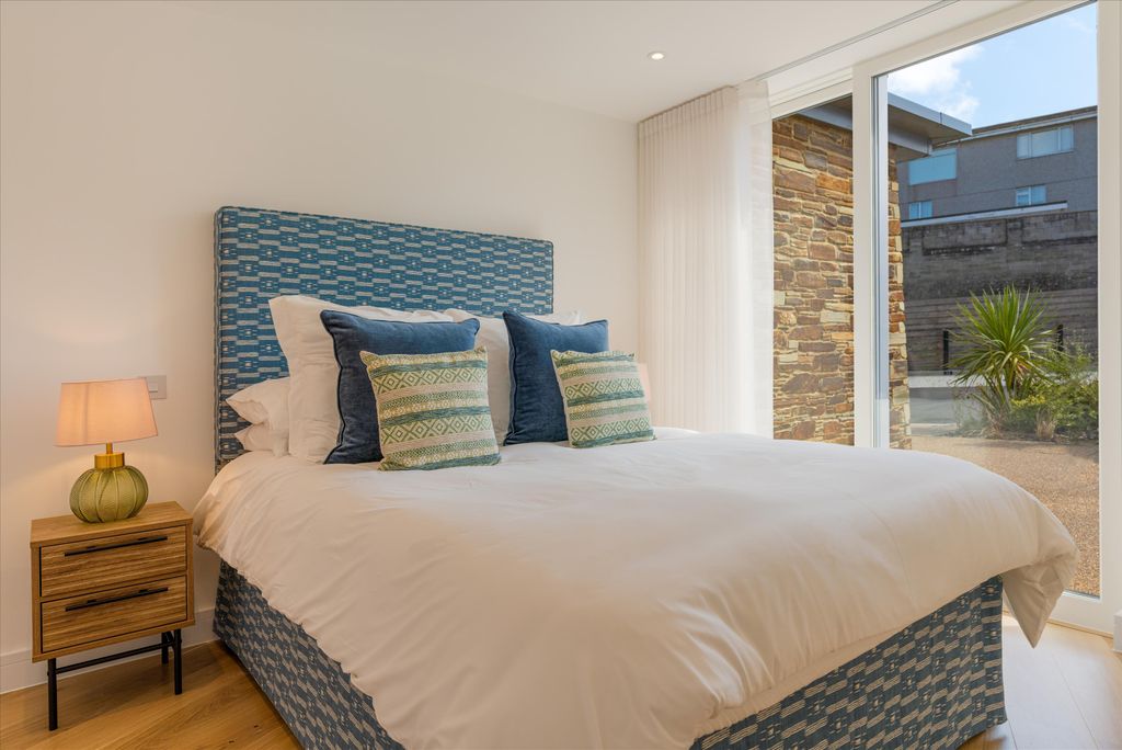 Additional image 8 of 2 bed flat for saleGwel Trebarwith, Newquay, Cornwall TR7