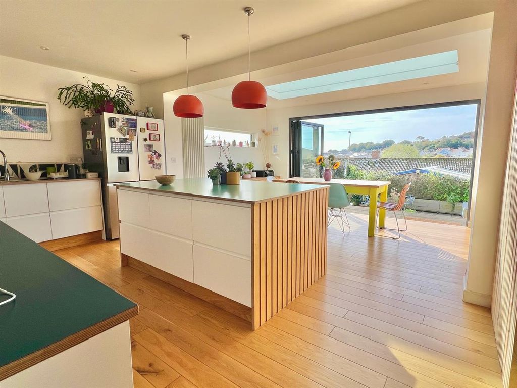 Additional image 3 of 5 bed semi-detached house for saleKings Way, Lyme Regis DT7