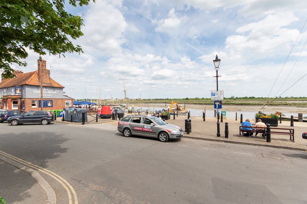 Additional image 13 of 2 bed flat for saleChurch Street, Maldon CM9