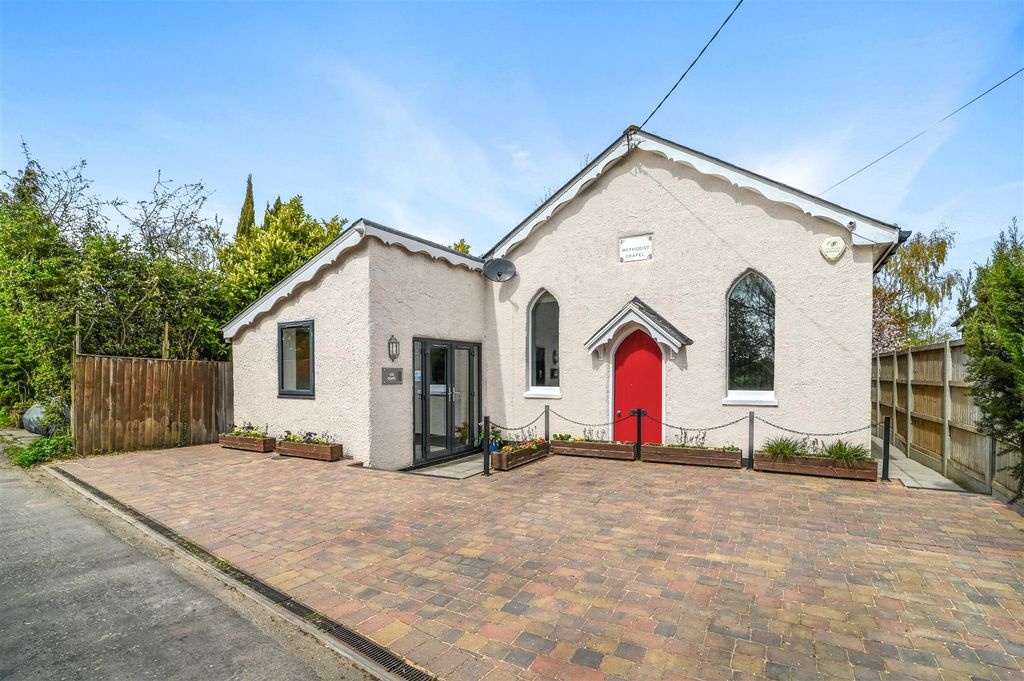 3 bed property for saleChequers Road, Little Bromley, Manningtree CO11