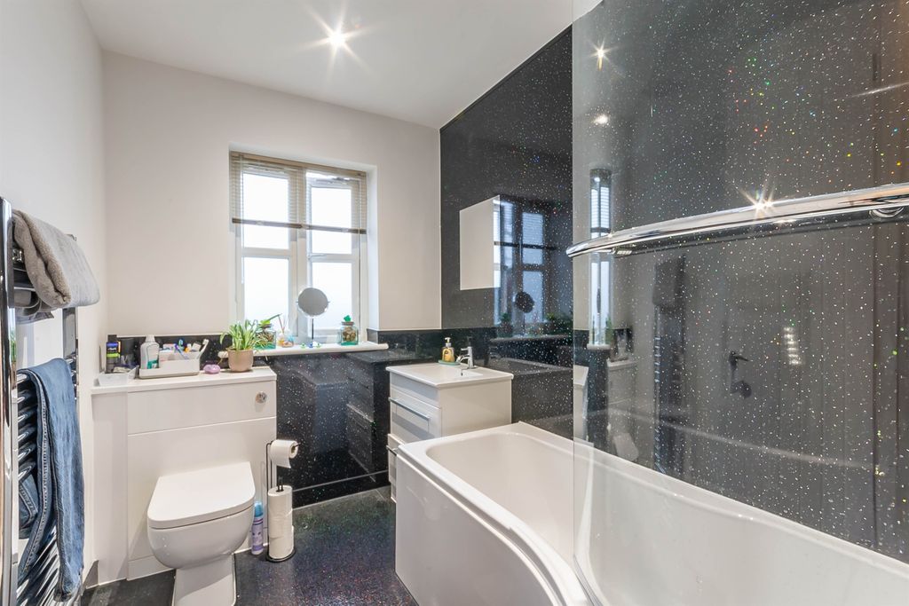 Additional image 4 of 2 bed maisonette for saleSt. Peters Avenue, Maldon CM9