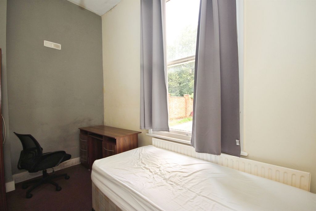 Additional image 7 of 11 bed detached house for saleTachbrook Road, Leamington Spa CV31