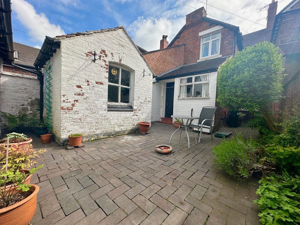 Additional image 2 of 4 bed flat for saleWellington Road, Nantwich, Cheshire CW5