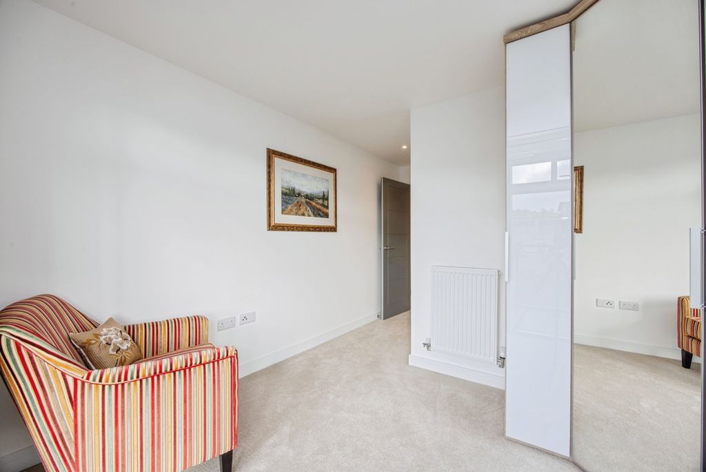 Additional image 14 of 2 bed flat for saleThe Yard, Lostwithiel, Cornwall PL22
