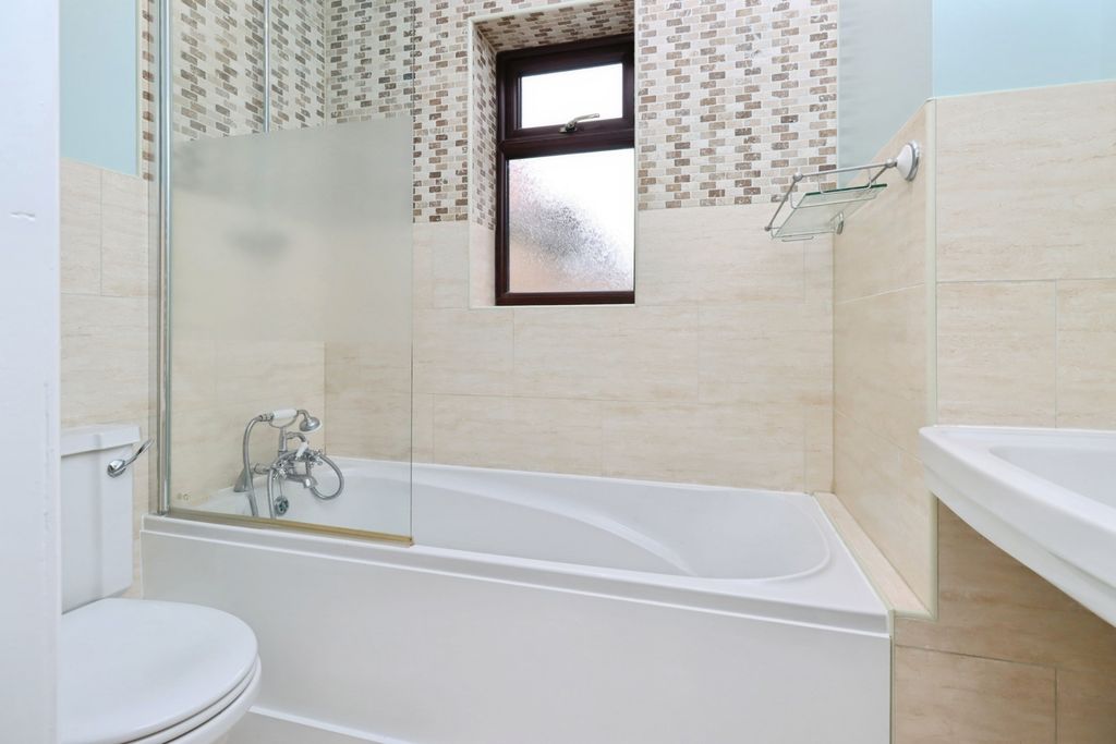 Additional image 9 of 2 bed detached house for saleFour Crosses, Llanymynech, Powys SY22