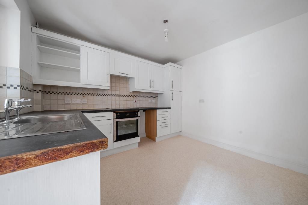 3 bed semi-detached house for salePresteigne, Herefordshire LD8 photo 5