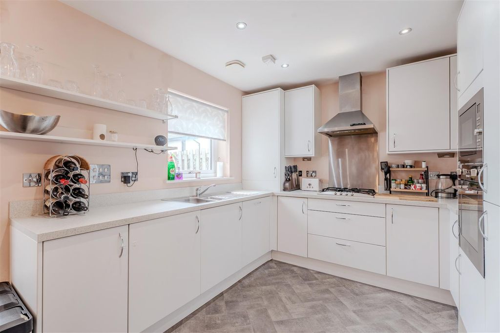 Additional image 8 of 3 bed semi-detached house for saleEagles Crescent, Motherwell ML1