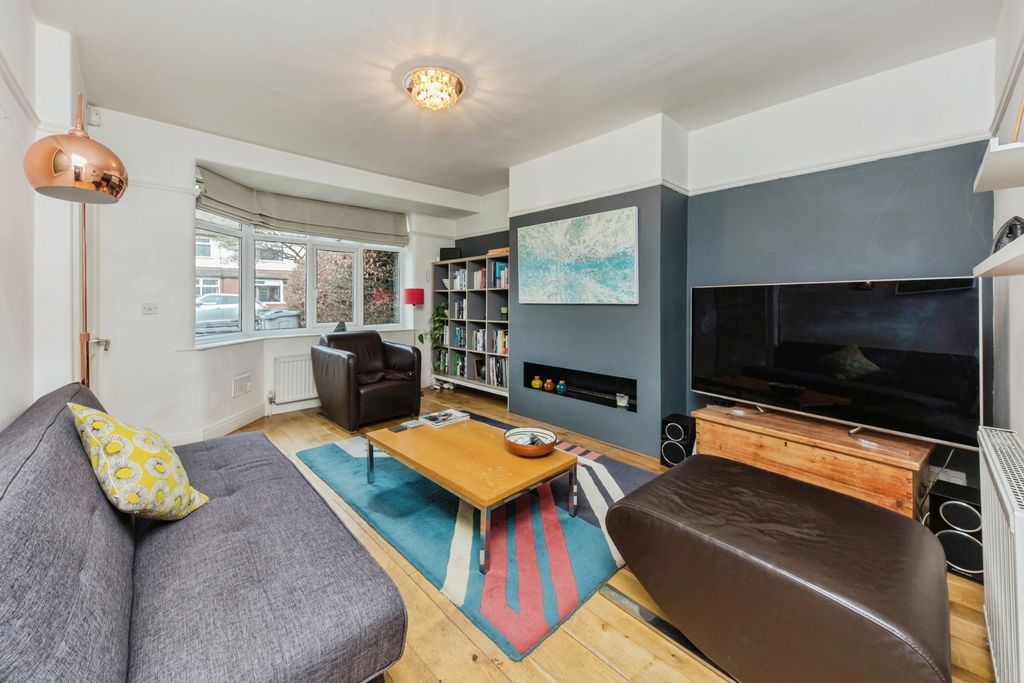 Additional image 2 of 3 bed end terrace house for saleAcacia Avenue, Knutsford, Cheshire WA16