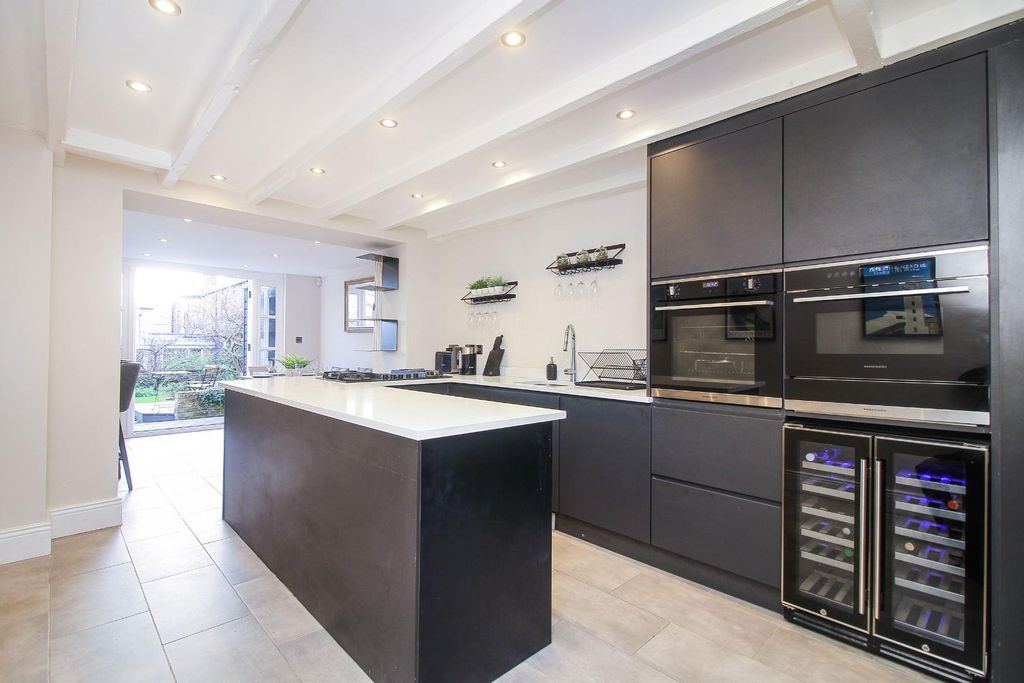 Additional image 5 of 4 bed terraced house for saleFront Street, Tynemouth NE30
