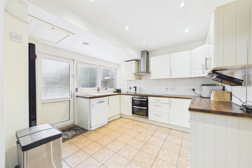 Additional image 5 of 7 bed detached house for saleLondon Road, Balderton, Newark NG24
