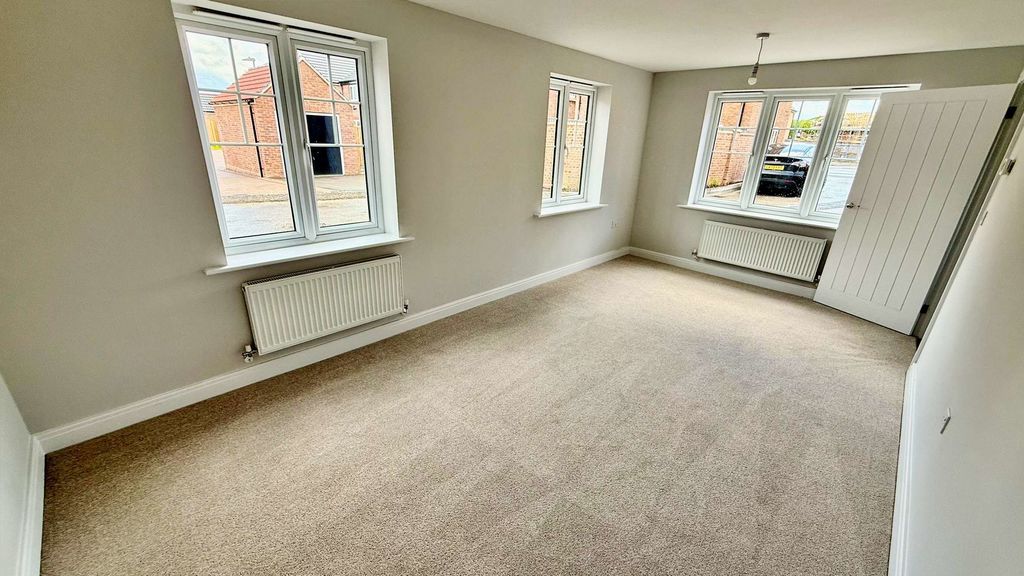 Additional image 2 of 3 bed detached house for saleChantry Park, Market Rasen LN8
