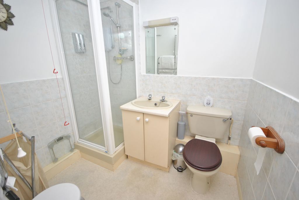 Additional image 3 of 2 bed flat for saleSt. Johns Park, Whitchurch SY13