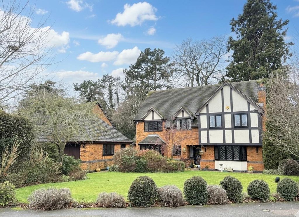 4 bed detached house for saleShoal Creek, Collingtree Park, Northampton NN4