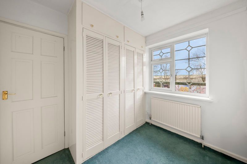 Additional image 12 of 5 bed detached house for saleDoncaster Drive, Northolt UB5