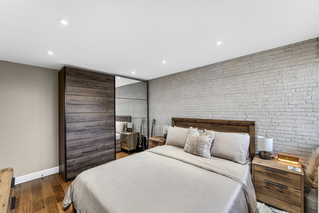 Additional image 6 of 2 bed maisonette for salePollard Road, Morden SM4
