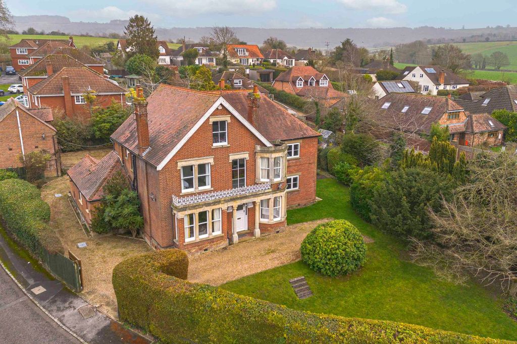 Additional image 2 of 7 bed detached house for salePrinces Risborough, Buckinghamshire HP27
