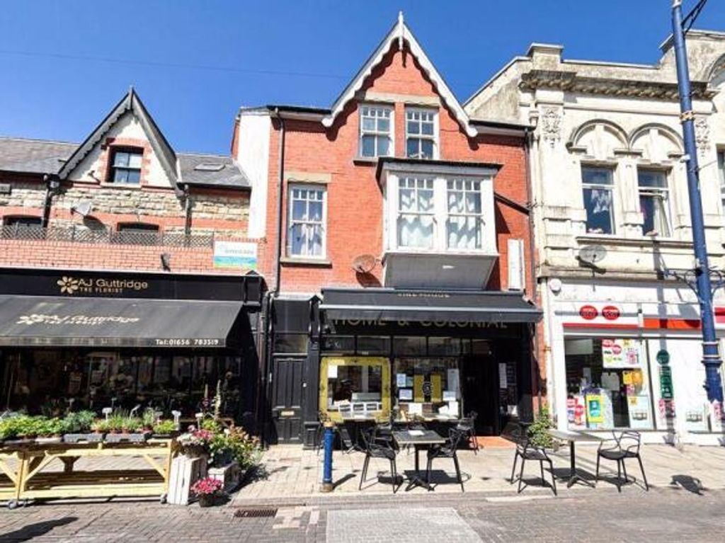 1 bed flat for saleJohn Street, Porthcawl CF36