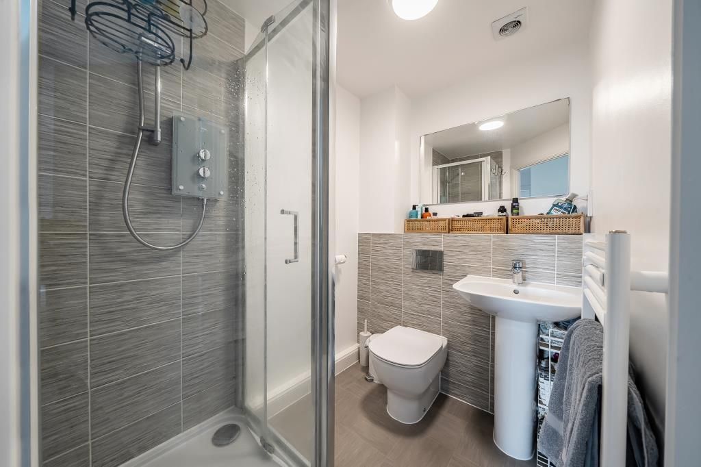 Additional image 12 of 2 bed flat for saleNewbury, Berkshire RG14