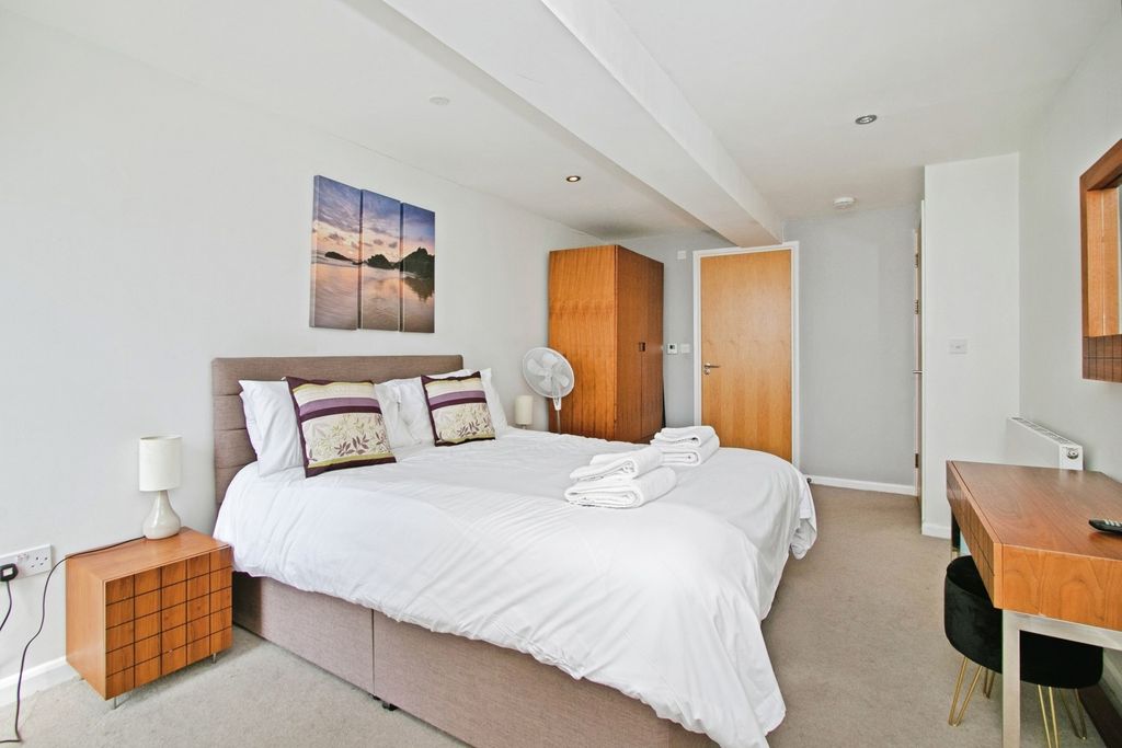 Additional image 25 of 2 bed flat for saleZinc, 2-10 Headland Road, Newquay, Cornwall TR7