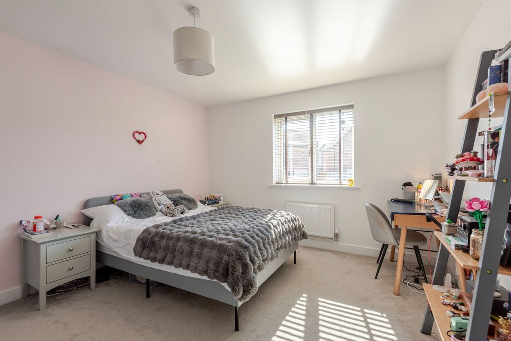 Additional image 18 of 4 bed detached house for saleAtkinson Drive, Macclesfield, Cheshire SK10