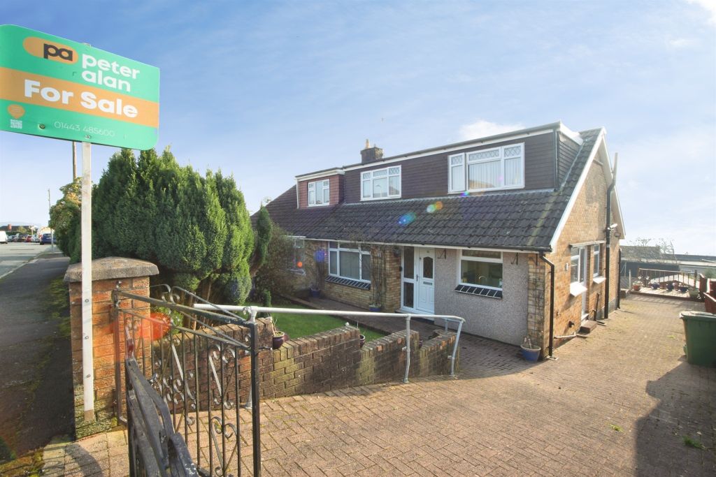 3 bed semi-detached house for saleWhiterock Drive, Pontypridd CF37