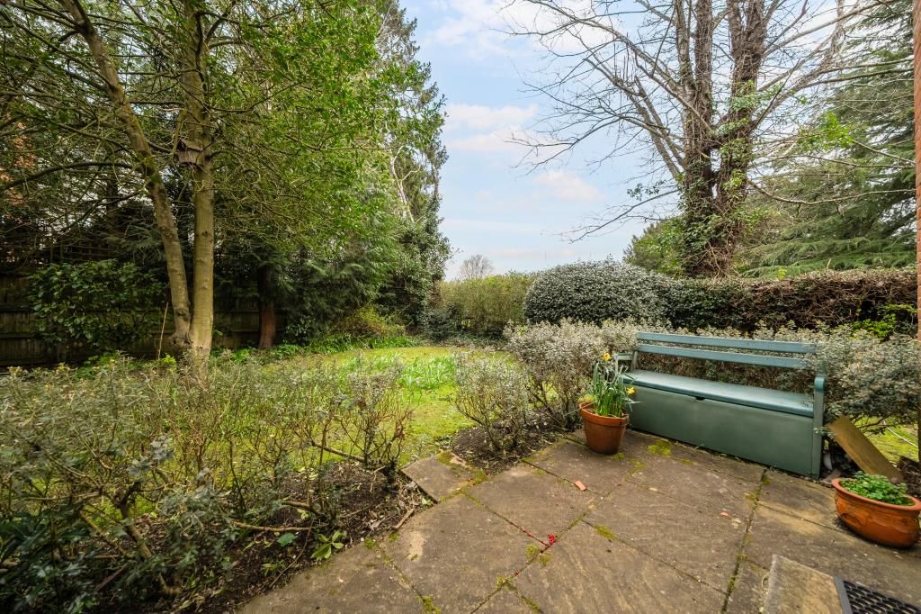 Additional image 19 of 2 bed flat for saleNewbury, Berkshire RG14
