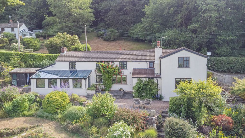 3 bed detached house for saleThe Kymin, Monmouth, Monmouthshire NP25