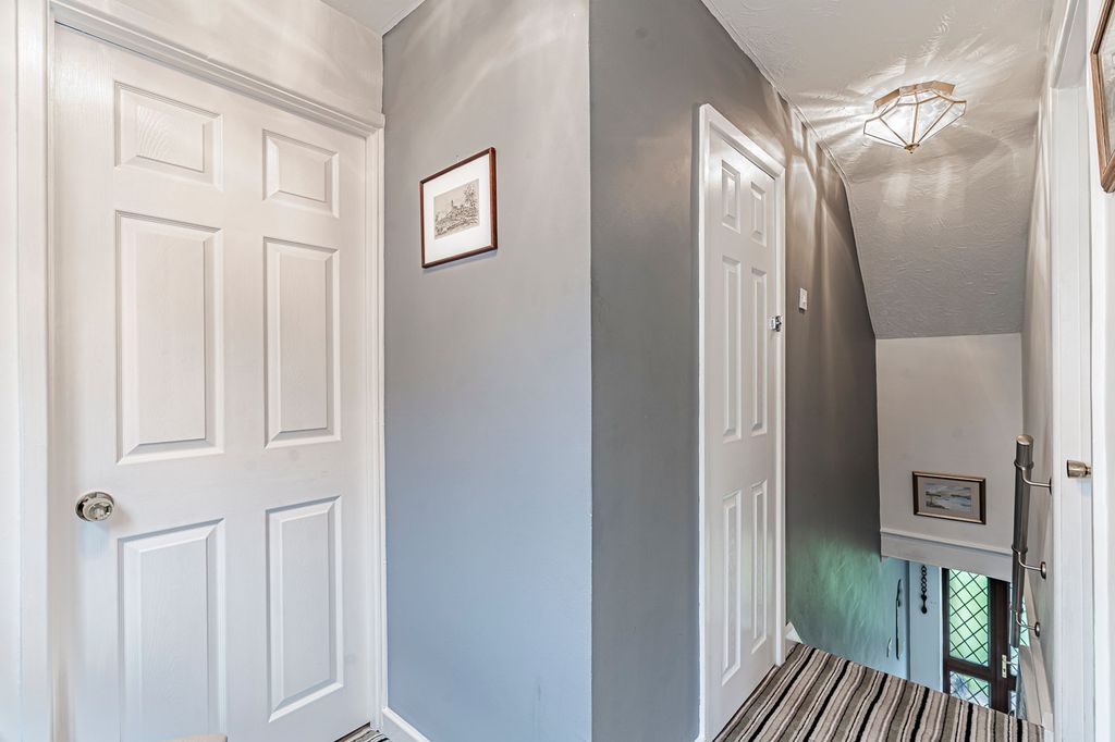 Additional image 25 of 4 bed semi-detached house for saleWhiterock Drive, Pontypridd CF37