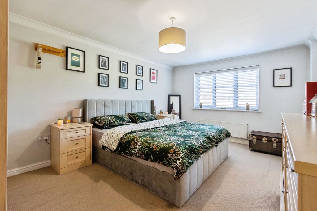 Additional image 12 of 5 bed detached house for saleGleneagles Drive, West Yorkshire WF6