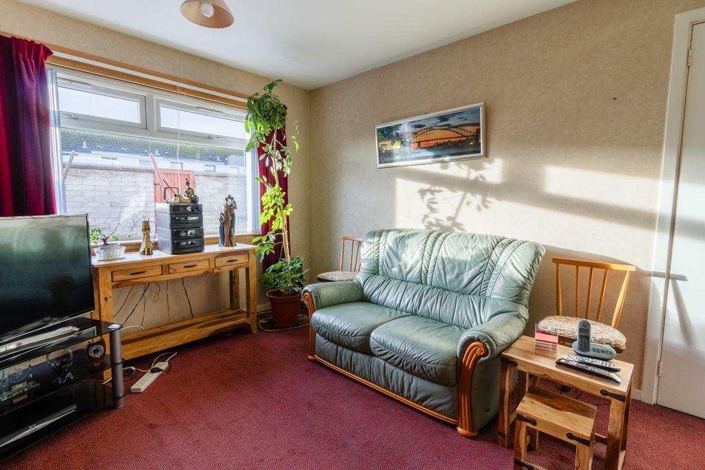 Additional image 8 of 2 bed terraced house for saleNewmanswalls Avenue, Montrose DD10