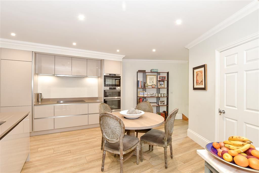 3 bed semi-detached house for saleStation Approach, Mayfield, East Sussex TN20 photo 4