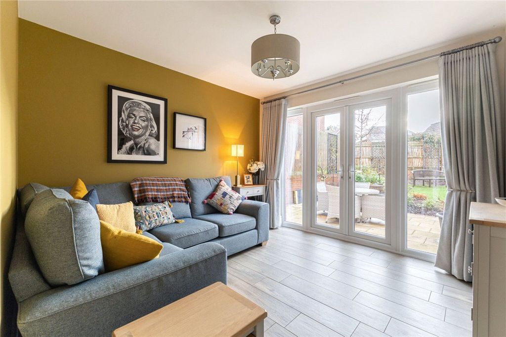Additional image 3 of 4 bed detached house for saleJennings Road, Marlborough, Wiltshire SN8