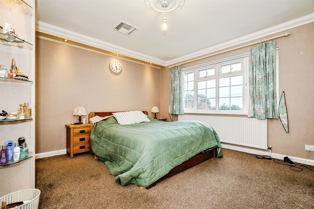 Additional image 14 of 5 bed detached house for saleManor Road, Lancing BN15