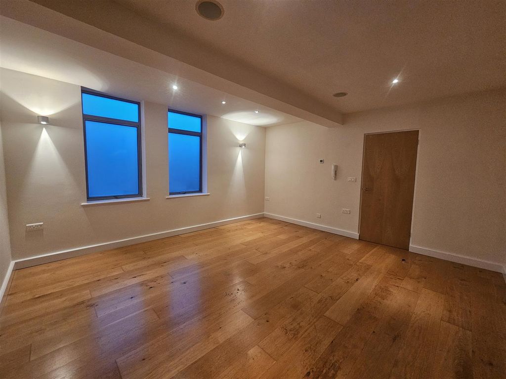 Additional image 17 of 2 bed flat for saleArtizan Road, Northampton NN1