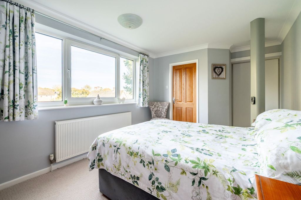 Additional image 16 of 4 bed detached house for saleHall Drive, Oulton Broad NR32