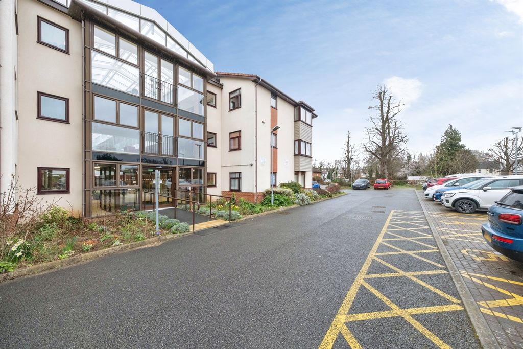 Additional image 19 of 2 bed flat for saleWestbury Lane, Newport Pagnell MK16