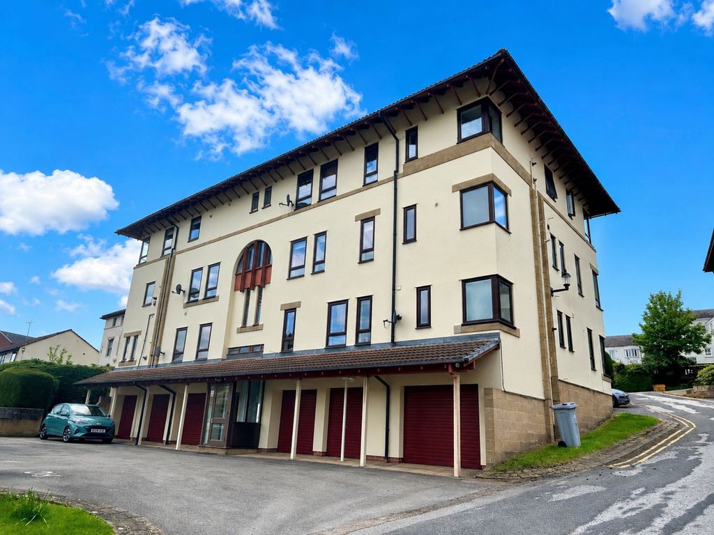 3 bed flat for saleRuskin Court, Knutsford WA16