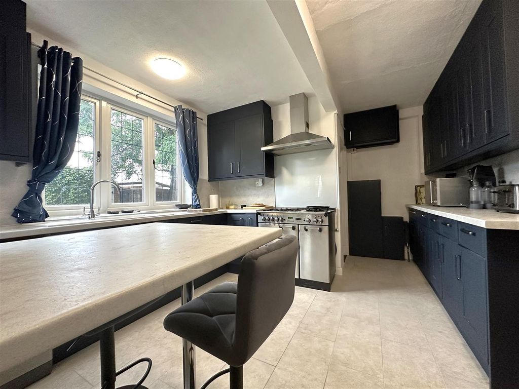Additional image 6 of 3 bed detached house for saleThe Cottage, Beacon Hill Road, Newark NG24
