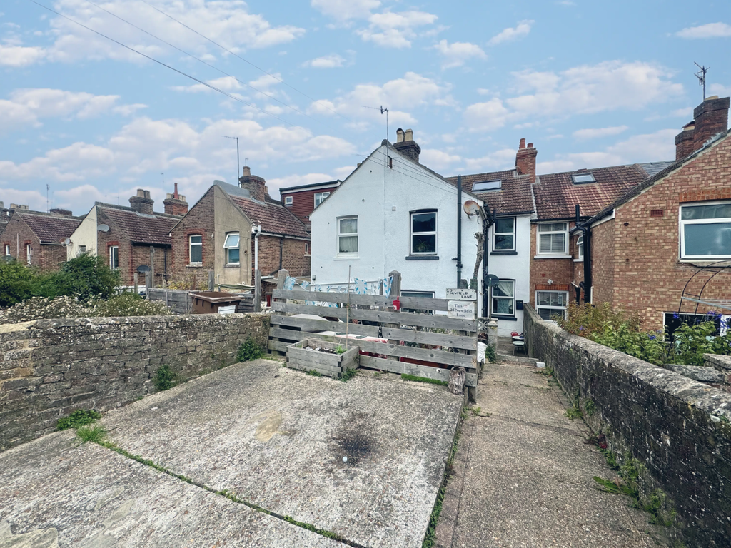 1 bed flat for saleNewfield Lane, Newhaven BN9