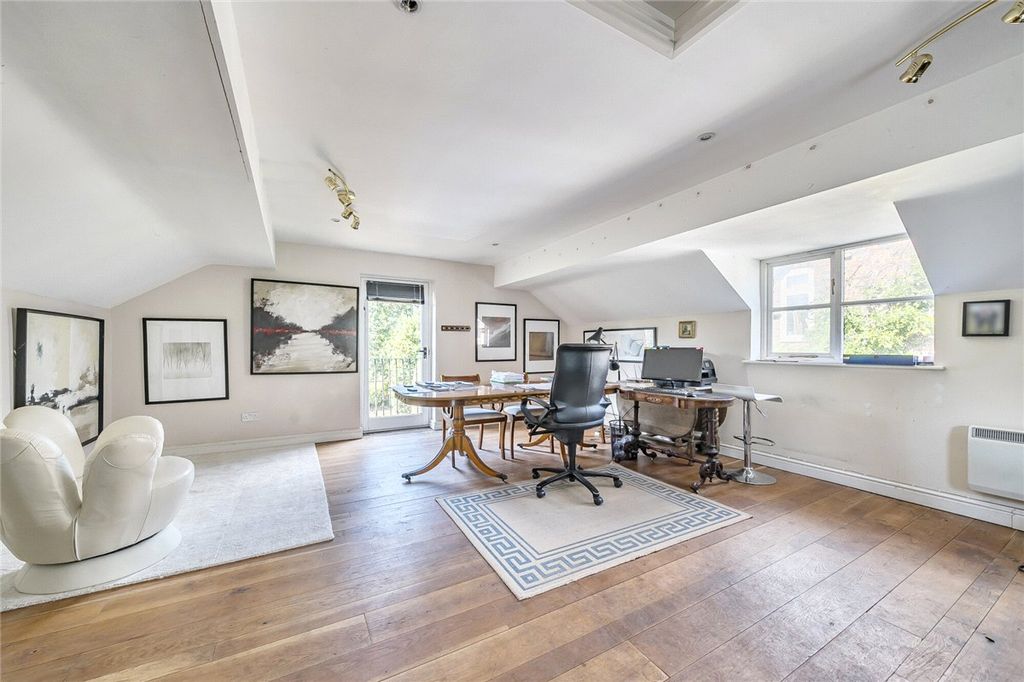 Additional image 22 of 5 bed detached house for saleLeaze Road, Marlborough, Wiltshire SN8