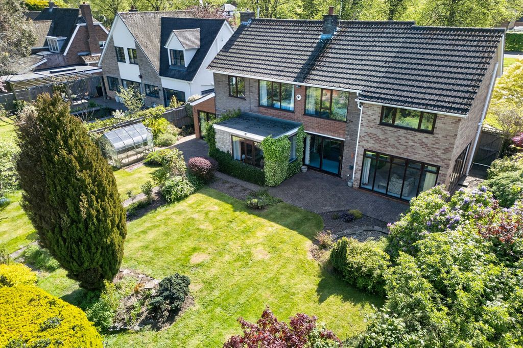 Additional image 10 of 5 bed detached house for saleBeverley Road, Leamington Spa, Warwickshire CV32