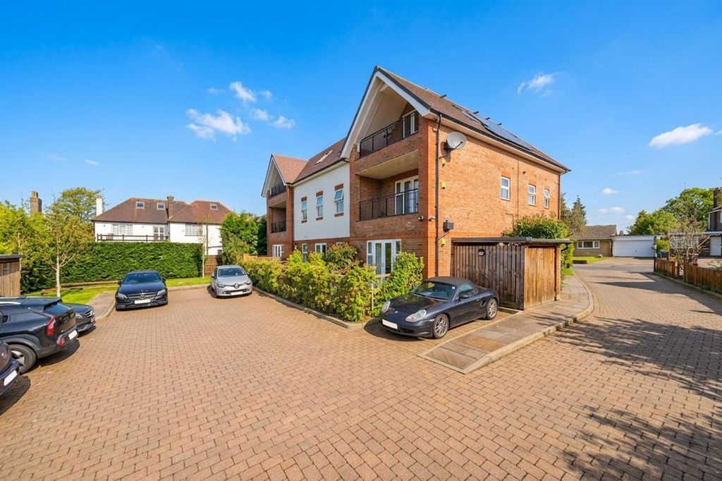 2 bed flat for saleEdgehill Road, Purley CR8