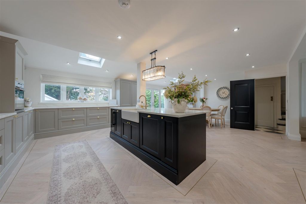 Additional image 9 of 4 bed detached house for salePark View, Moulton, Northampton NN3