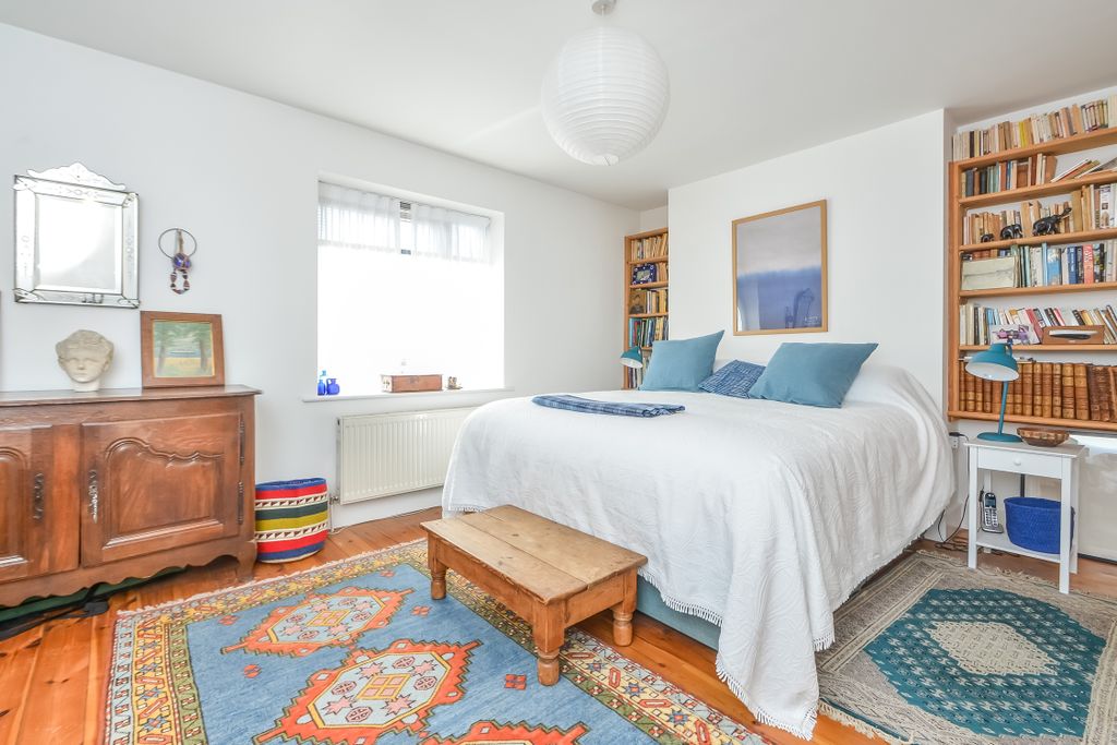 Additional image 6 of 4 bed town house for saleOld Portsmouth, Hampshire PO1
