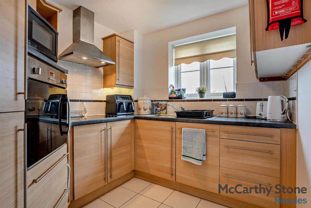 Additional image 8 of 2 bed flat for saleRyebeck Court, Eastgate, Pickering YO18