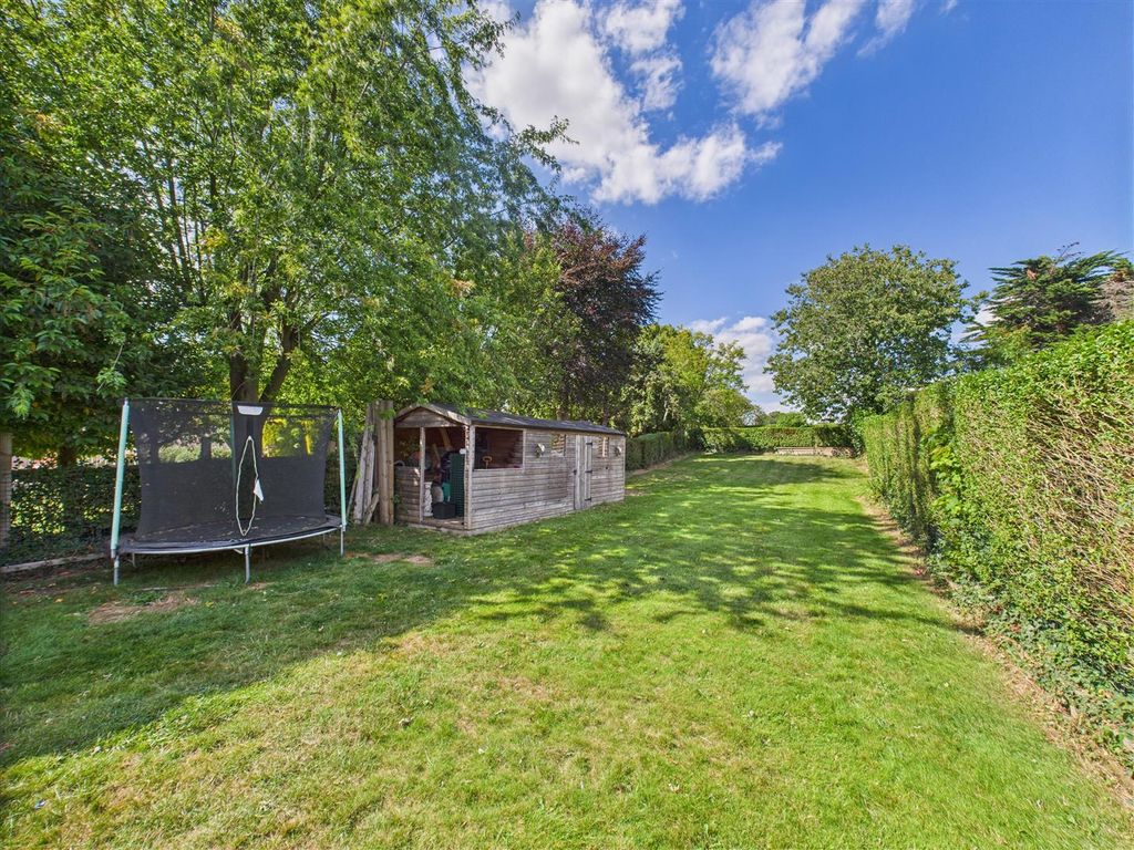 Additional image 17 of 4 bed semi-detached house for saleFerriby High Road, North Ferriby HU14