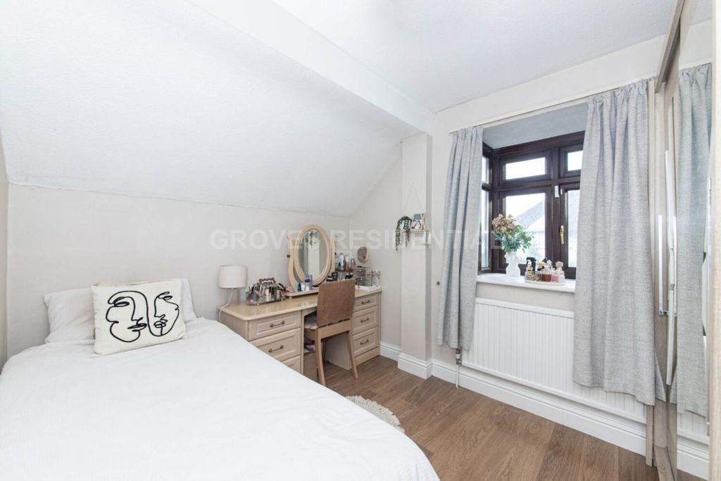 Additional image 12 of 3 bed semi-detached house for saleBeechcroft Avenue, New Malden KT3