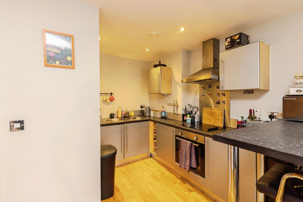 Additional image 6 of 1 bed flat for saleGotts Road, Leeds LS12