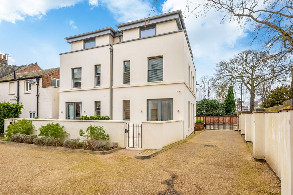 Additional image 26 of 3 bed town house for saleRosefield Street, Leamington Spa, Warwickshire CV32